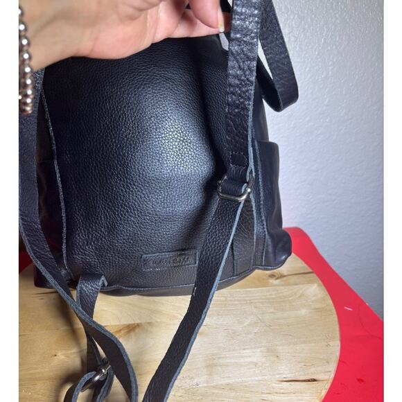 White Stuff Black Leather Medium Backpack - Picture 7 of 10